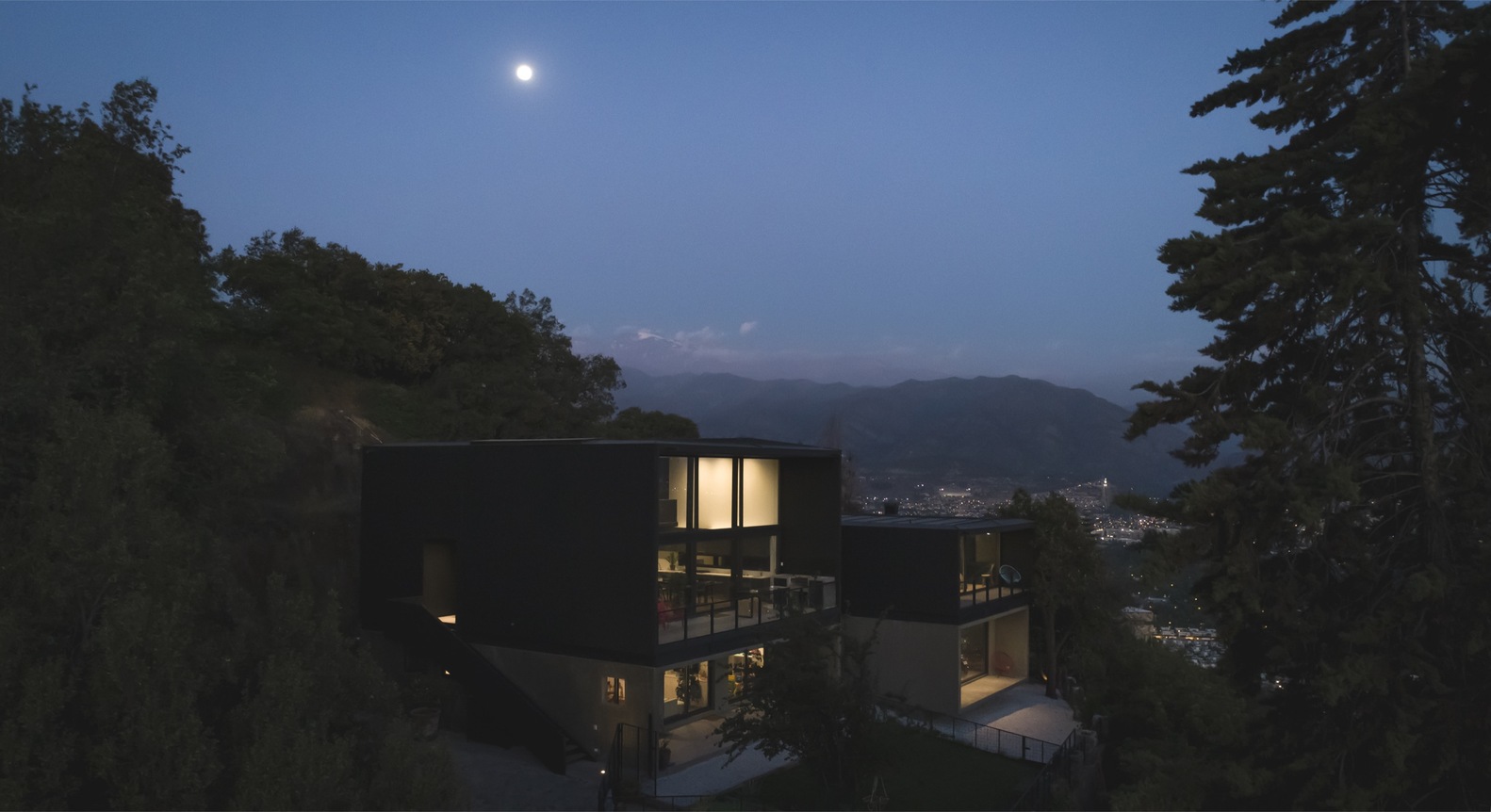 智利山坡上的独立双屋设计-13