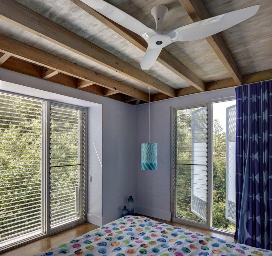 Old Weatherboard House in Sydney Gets Modern Addition-32