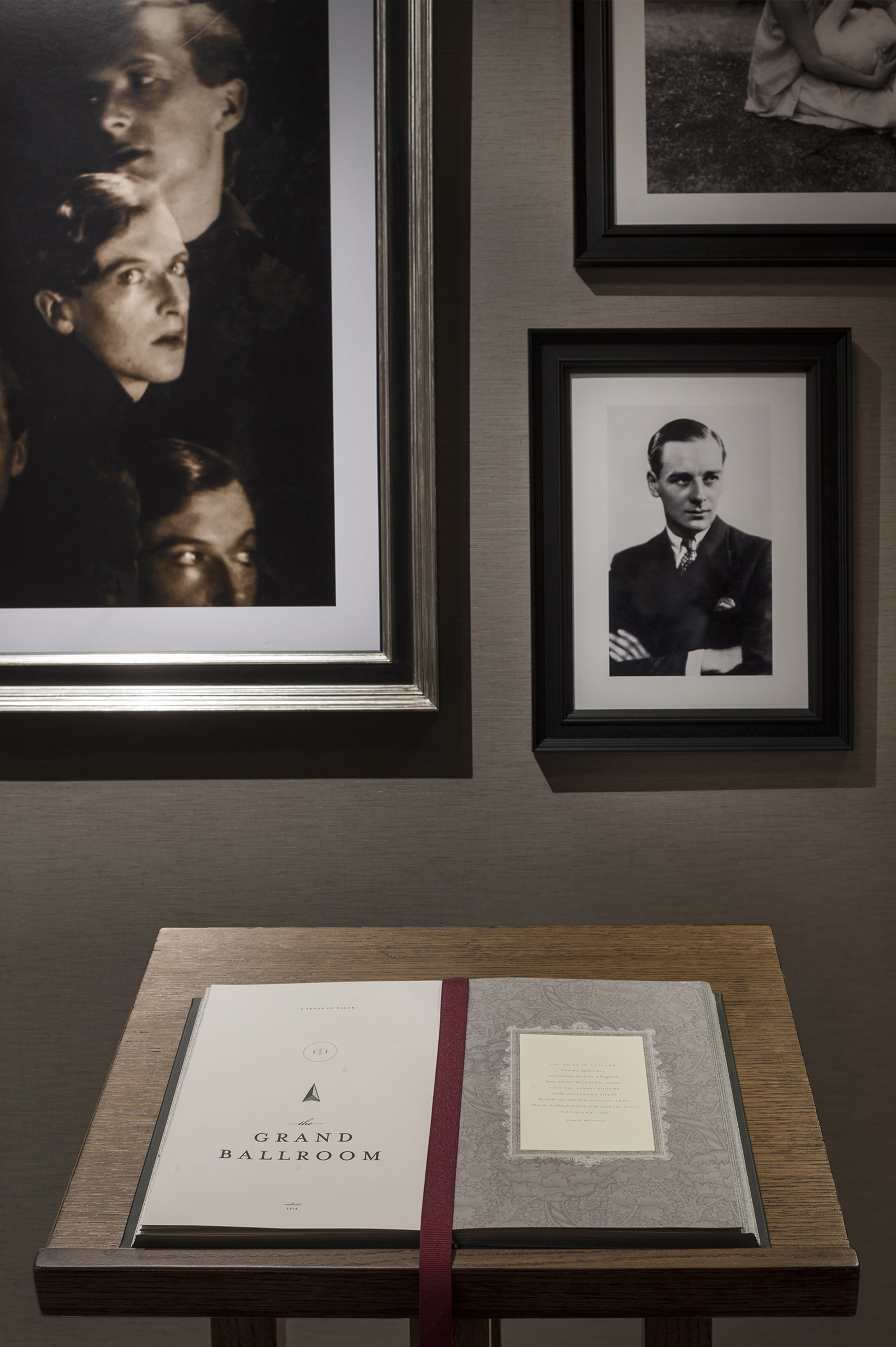 LoueyRubino Design Group   Rosewood London 伦敦瑰丽酒店导向标识-1