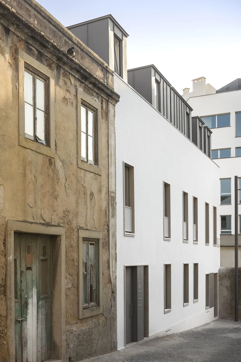 葡萄牙里斯本低成本租赁住宅楼丨Humberto Conde Arquitetos-21