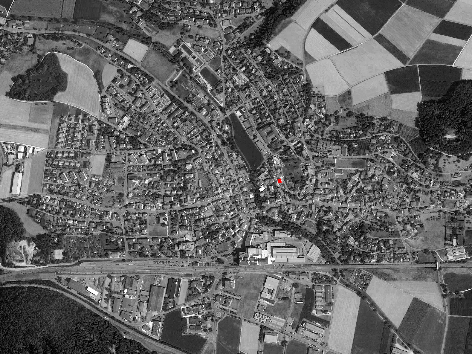 Schärrer House 自然材料打造的瑞士乡村家园-25