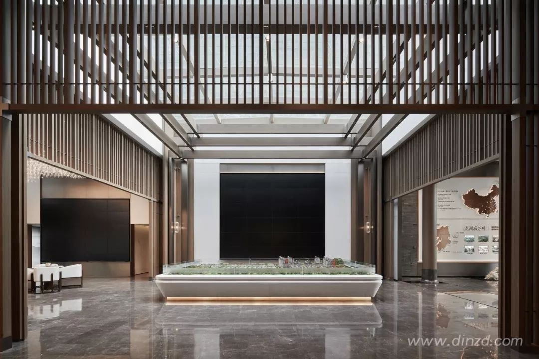 苏州龙湖大境天成销售中心 | 山湖美景融入空间设计-11