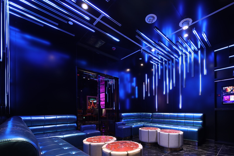 《星之夜》 · 南京岱山KTV的科技时尚沉浸式设计-1