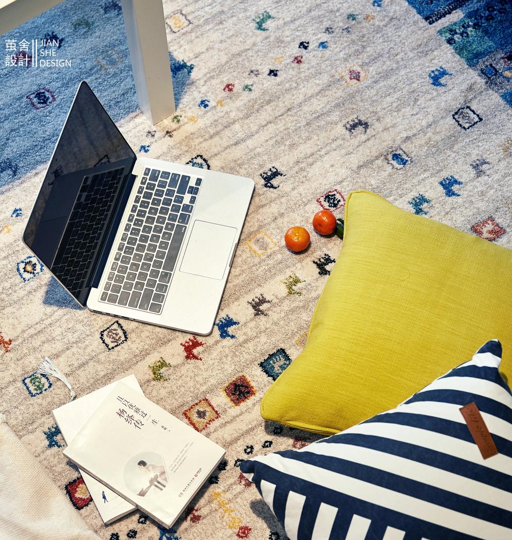 二手房翻新,明亮温暖的小户型改造-23