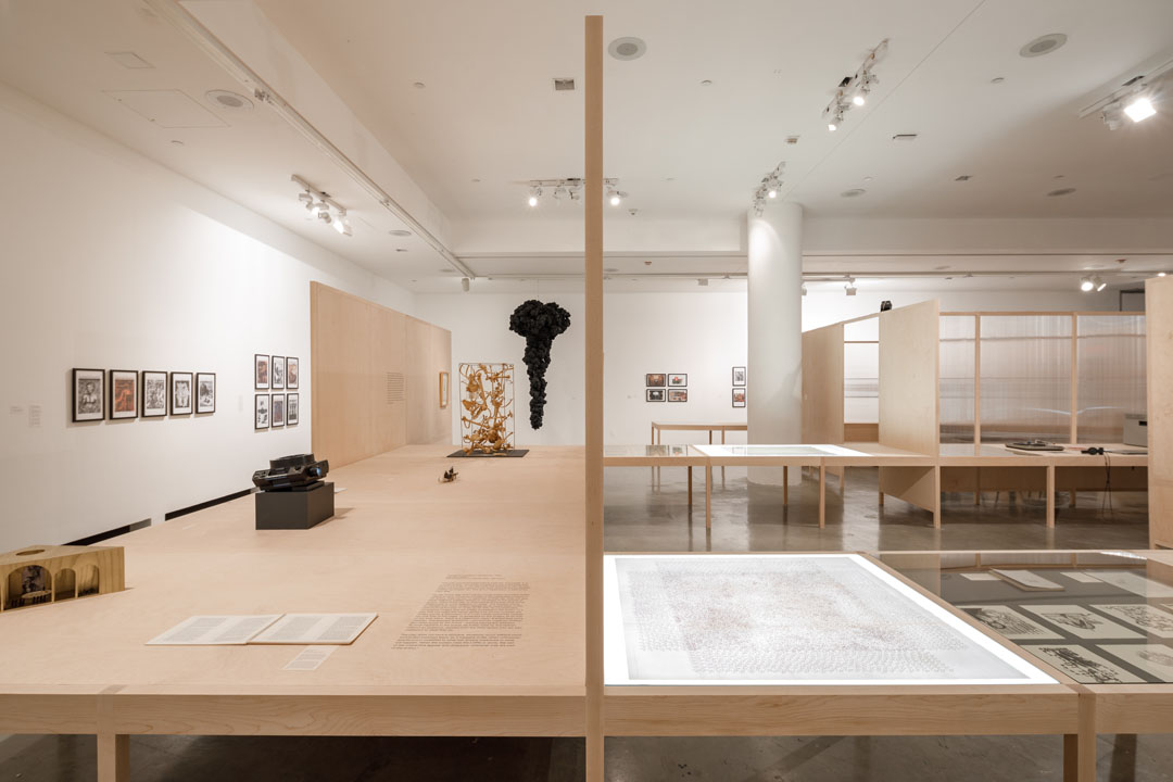 展览设计 I 文献展-6