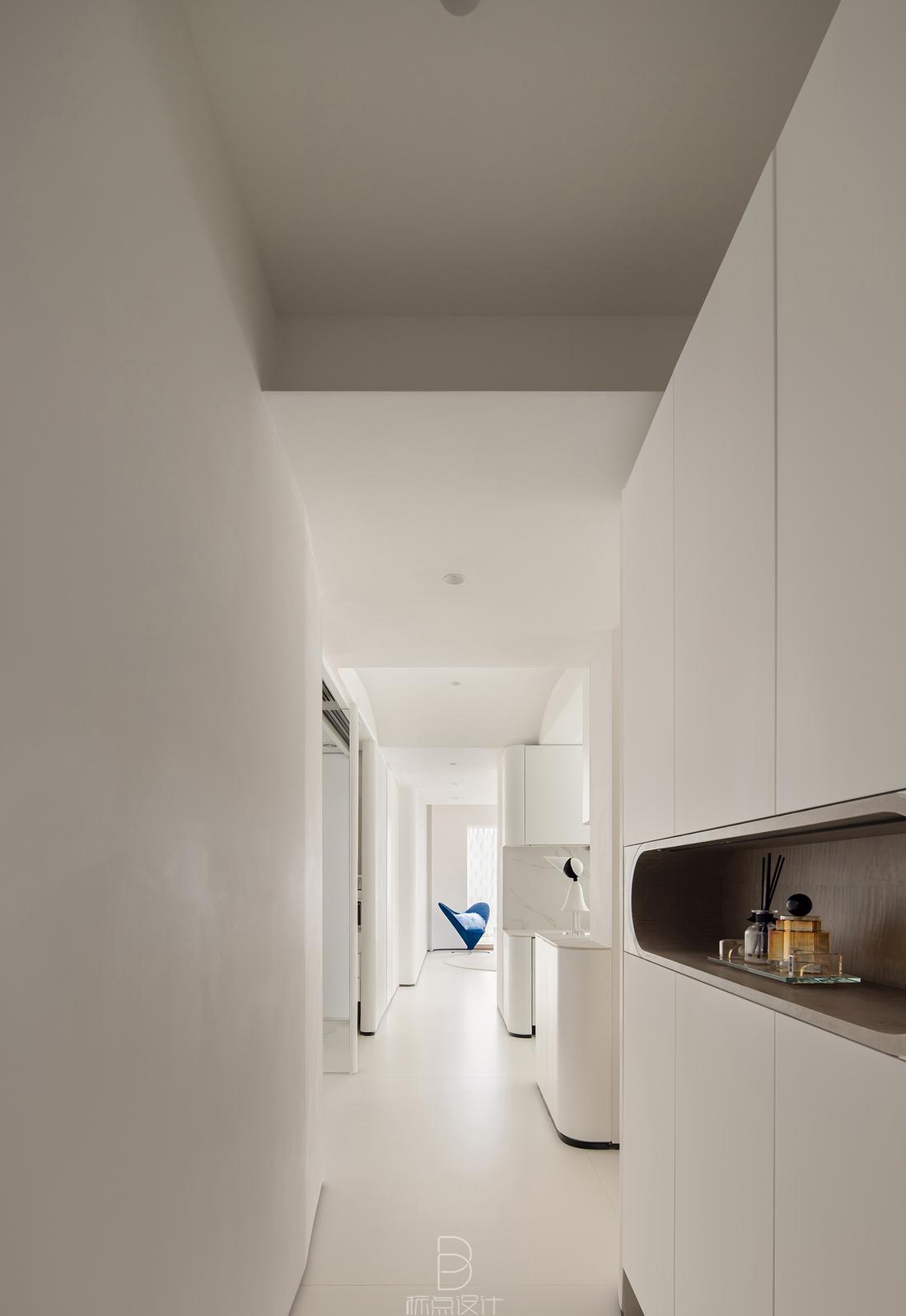 纯白极简空间,106㎡昏暗老房逆袭之路-3