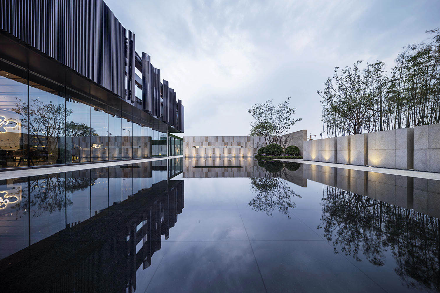 杭州西房拱辰外滩会所  胡之乐设计-8