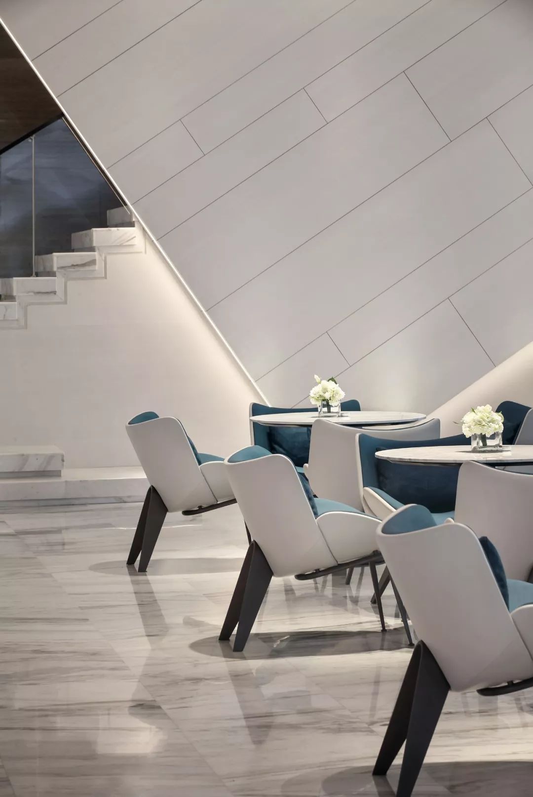 几何律动中的莆田正荣销售中心-22