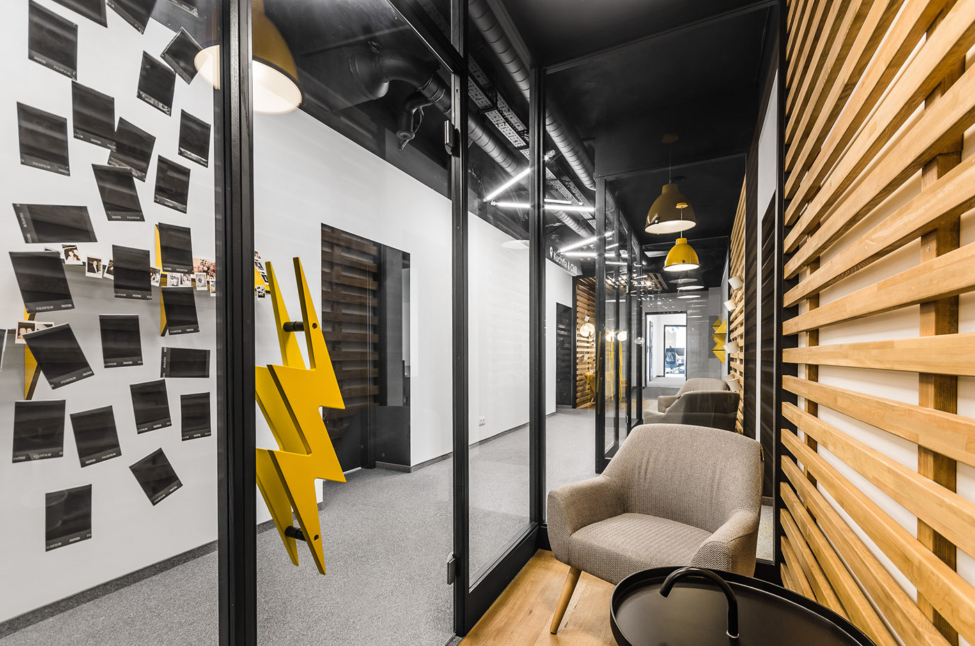 智能导航办公室设计 | 状态栏与可视化图标的新颖运用-22