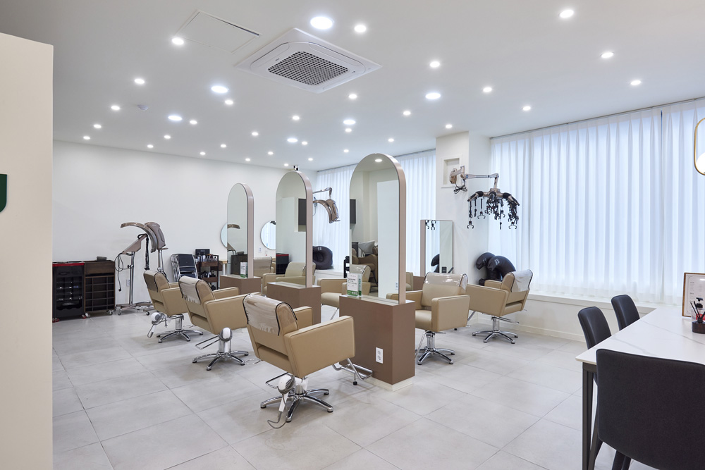 24 坪韩式美容院，现代简约设计典范-3