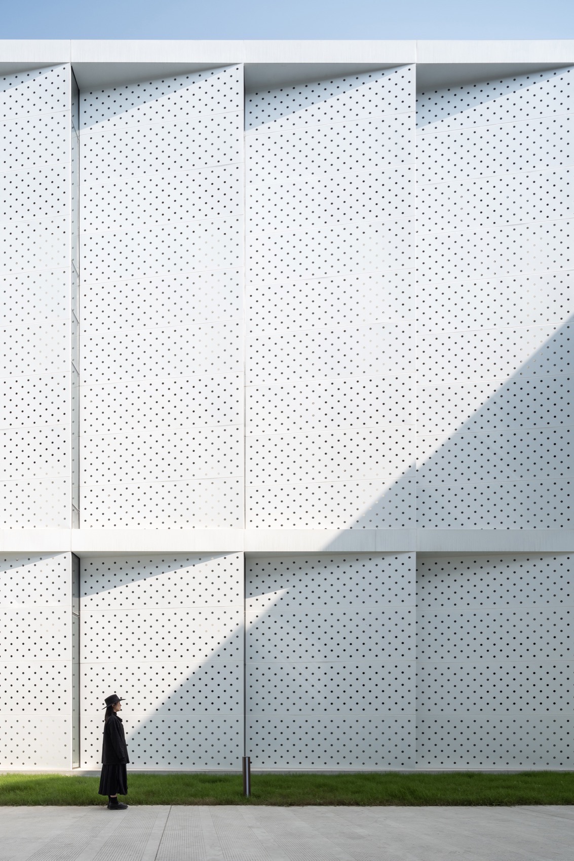 BMW佛山宝马宝创绿星灯塔项目 / 朱海博建筑设计事务所-44