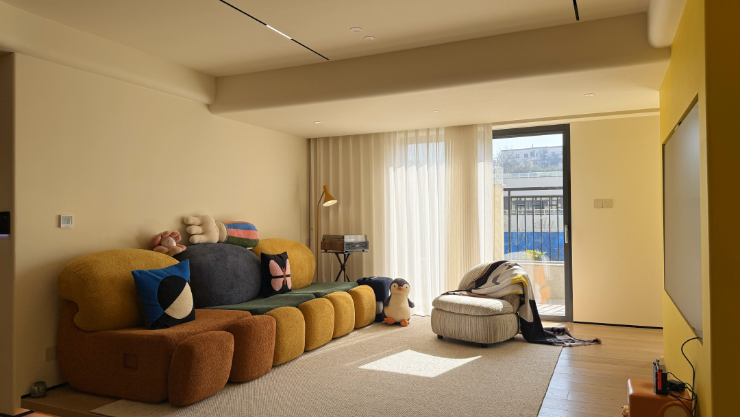 这个“糖果屋”太绝了！镜面魔术+滑梯城堡，大人喝咖啡小孩疯玩，互不打扰的魔法空间！-52