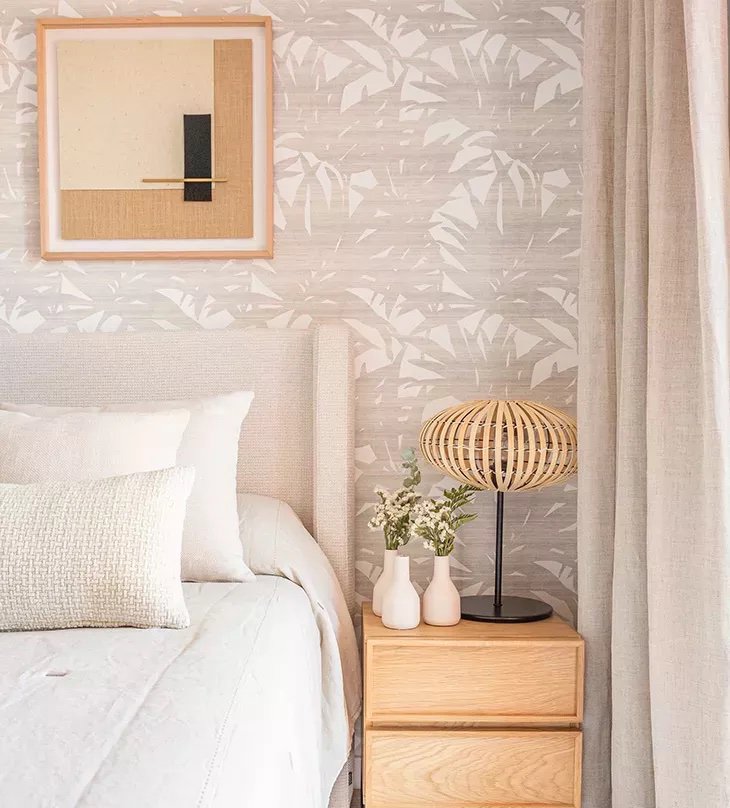 小旧卧室改造成自然明亮空间丨María Del Valle Interior Staging-23