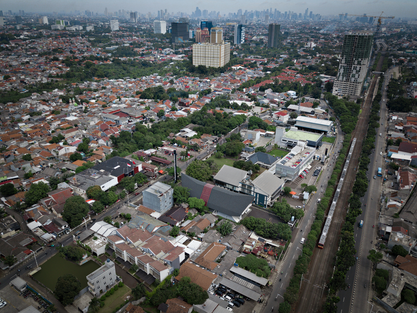 AtTaufik Mosque · 现代印尼清真寺设计典范丨JOSO-39