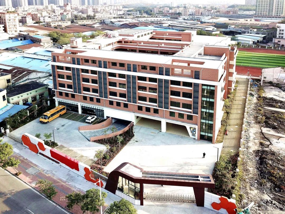 华奥艺术学校 | 佛山禅城绿色教育空间-15