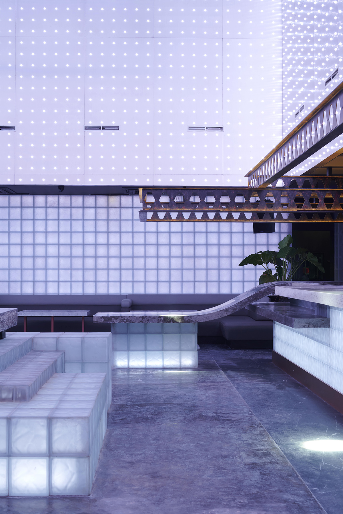 HIDDEN 地下酒吧丨RAD+ar-21