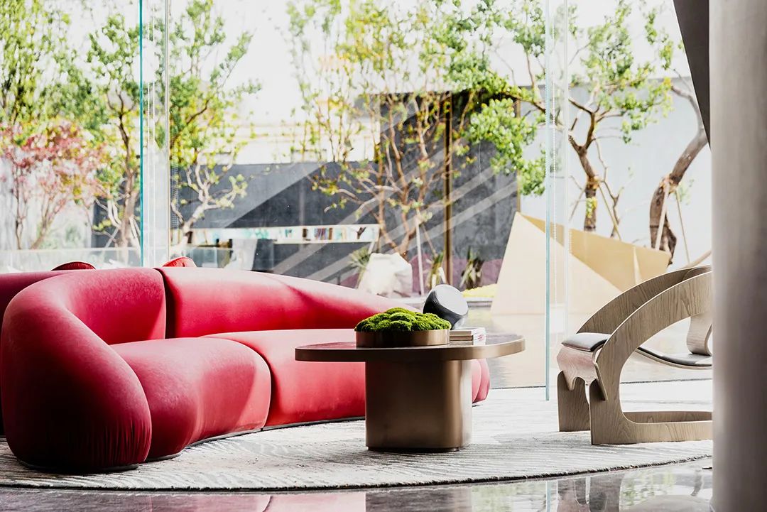 昆明龙湖·天璞售楼处 | 花都的浪漫共生-61