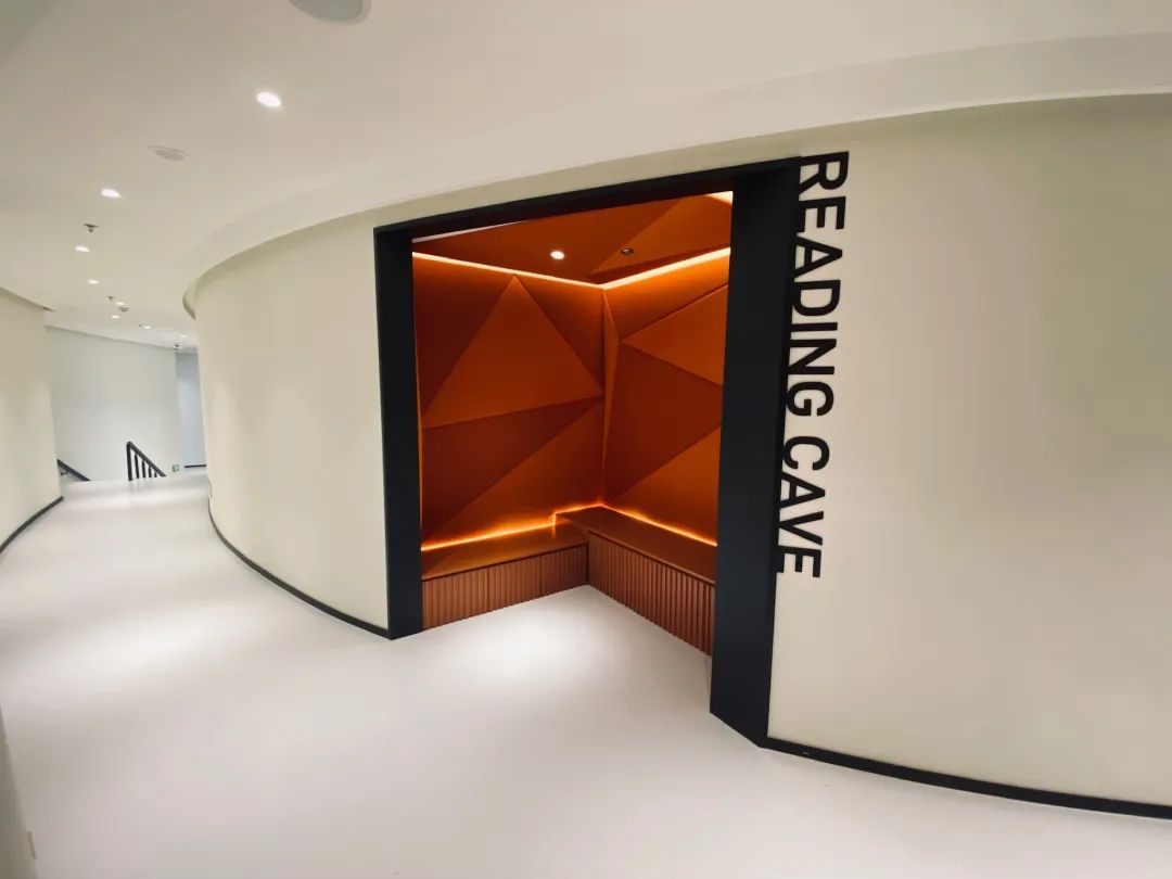 上海长颈鹿美语教育空间,演绎自然与教育的和谐共生-24