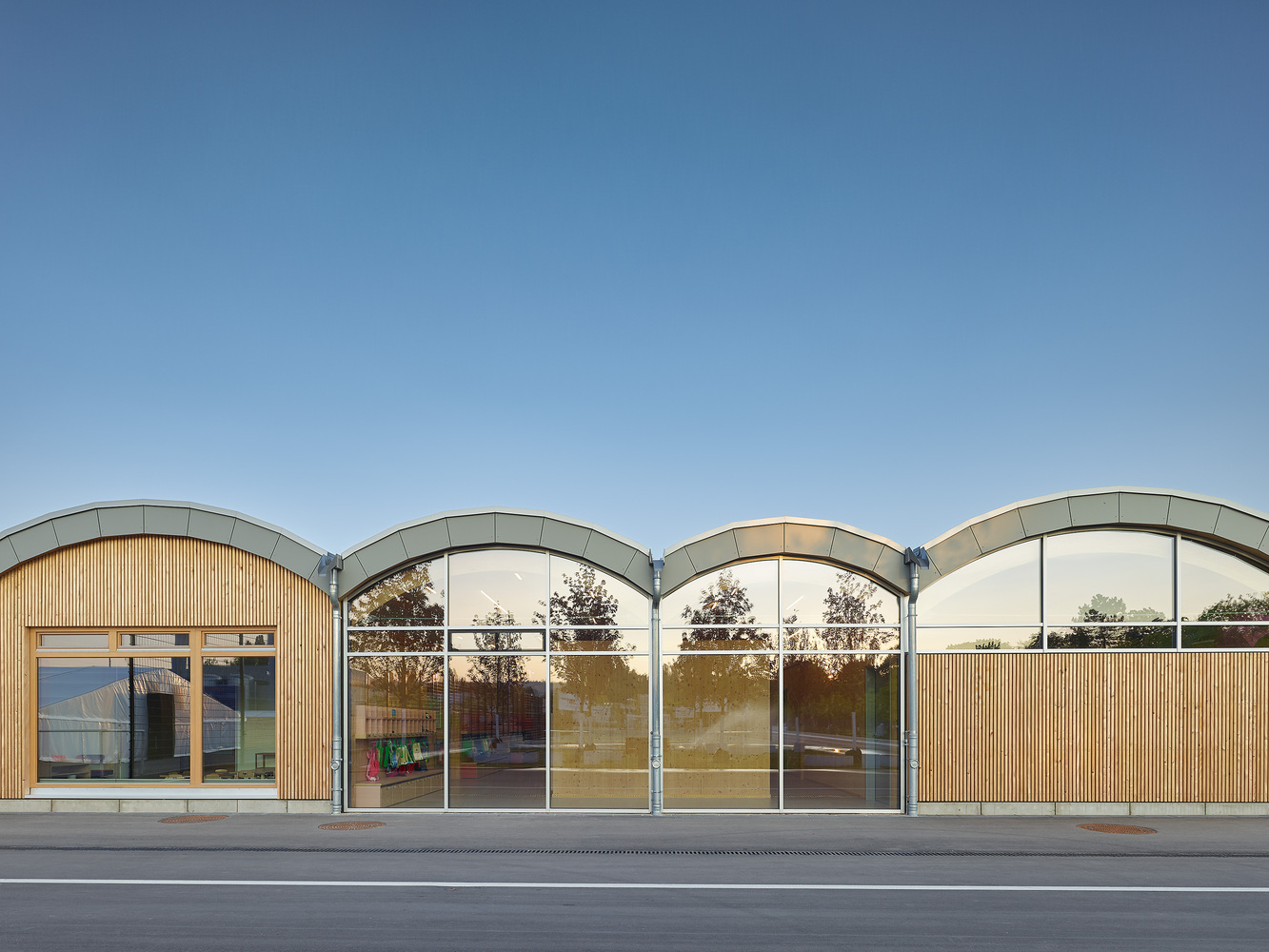 德国公共公园内的木结构幼儿园与博物馆-13