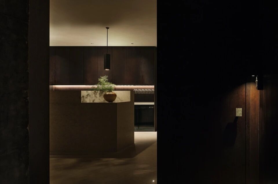 “照青苔”中餐厅丨中国杭州丨八荒设计团队-25