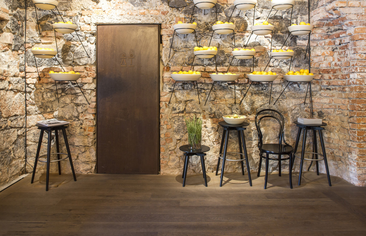 Bistro EK  dekleva gregorič architects-25