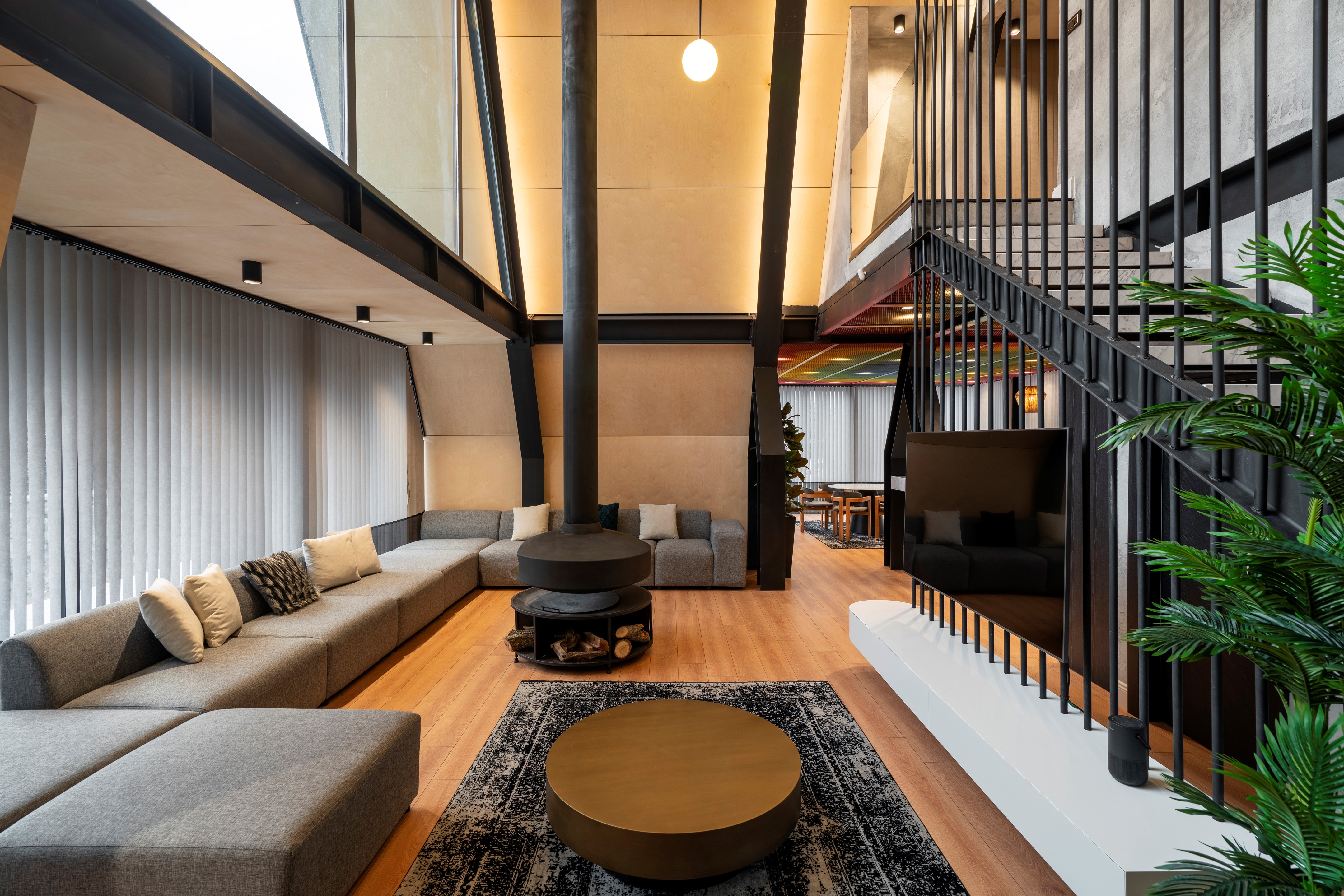 PenthouseXL|hasanayata-0