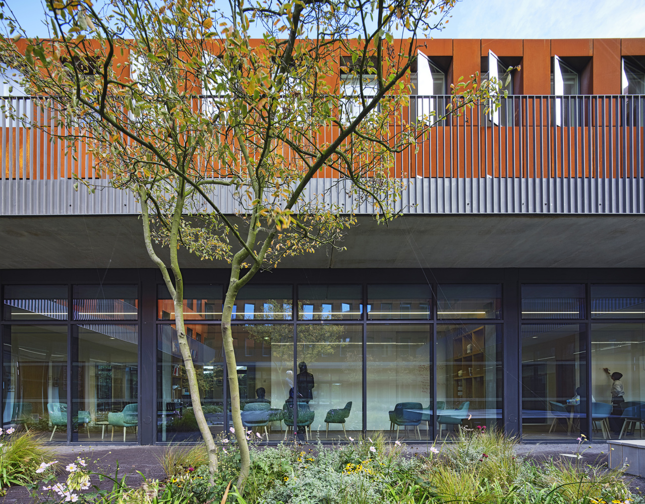 国王学校国际学院的现代演绎-36