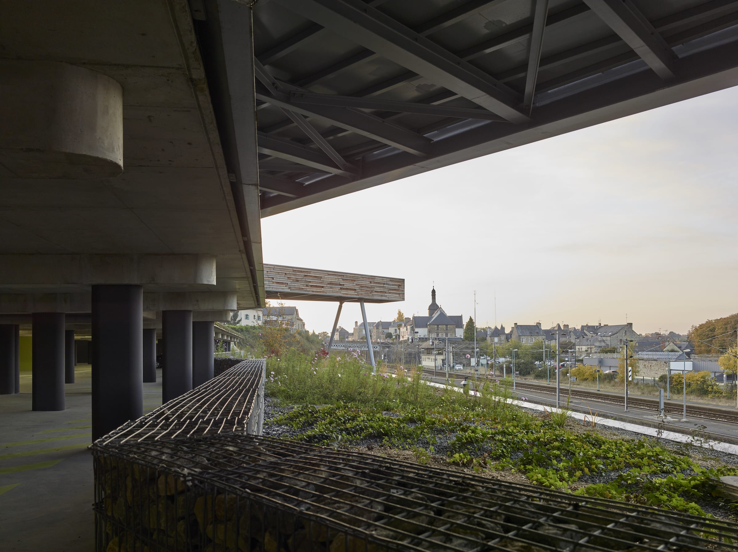 法国维特尔市多功能联运立交桥设计丨TETRARC Architects-16