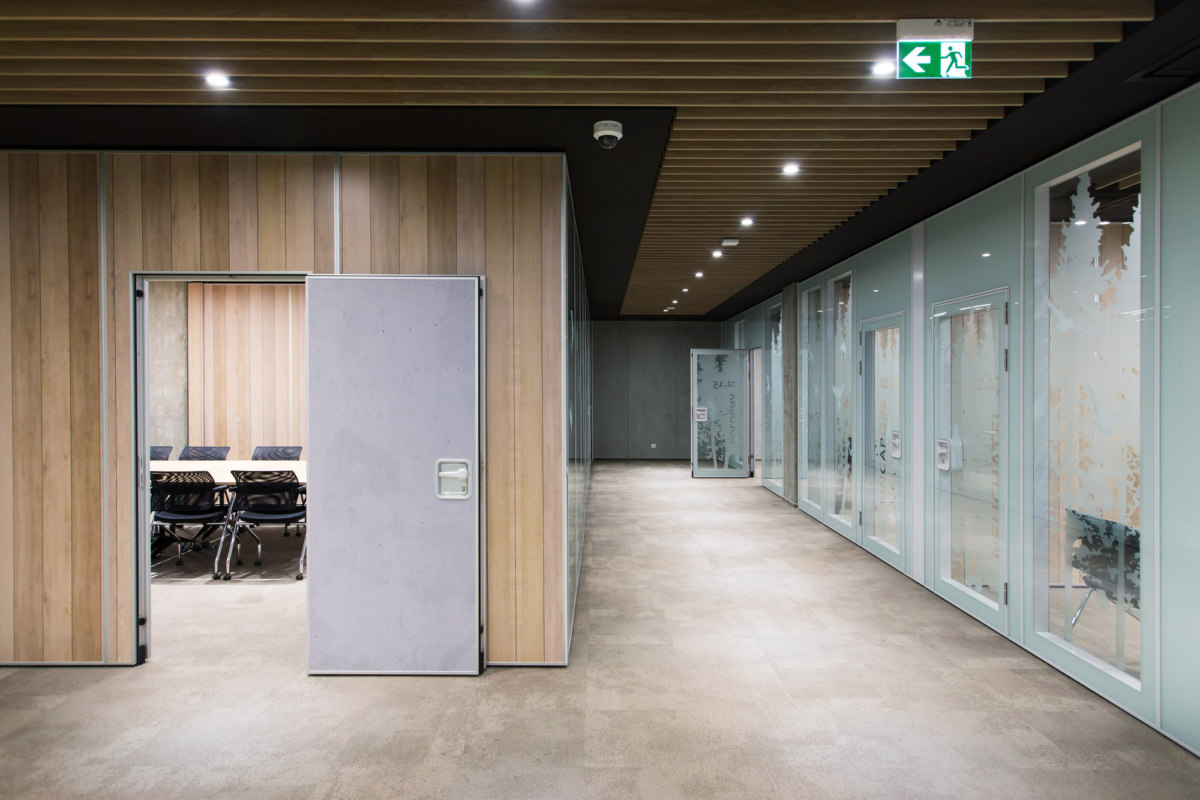 现代办公室设计-9