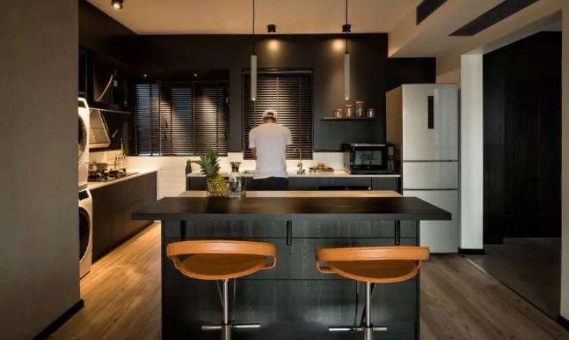 90 后空巢青年的自由无束家居设计-31