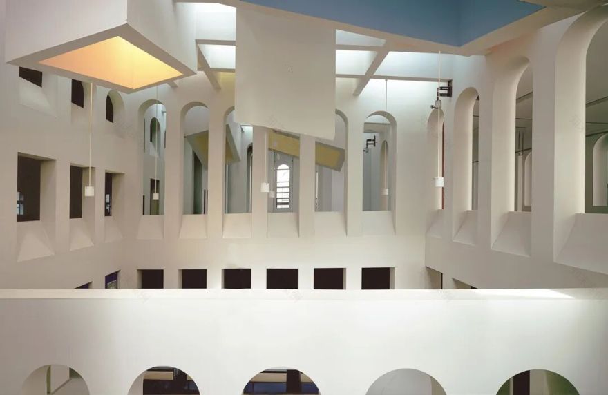 新作|贵州传媒职业学院图书馆及信息中心-45