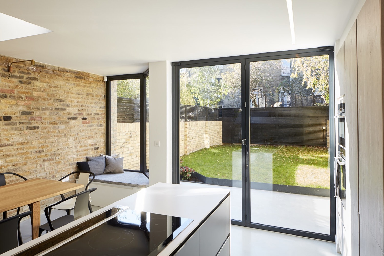 伦敦“情景之家” · 建筑师自宅翻新,打造亲子共享空间-55