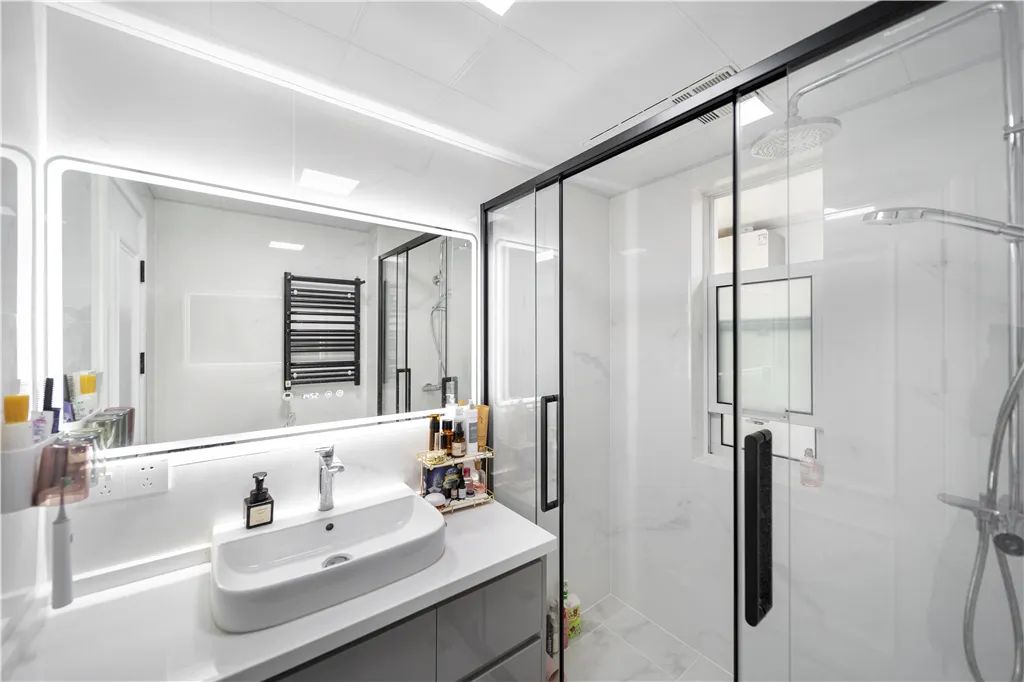 现代轻奢风老房逆袭丨中国上海丨欧碧雅空间设计-86