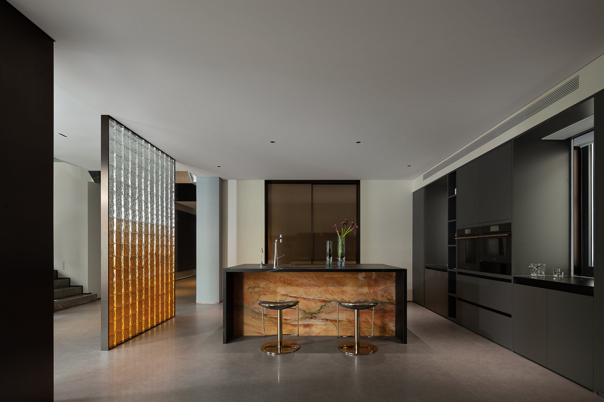 广州1800m²现代别墅丨中国广州丨设计总监李光玉,软装赵苗苗等-61