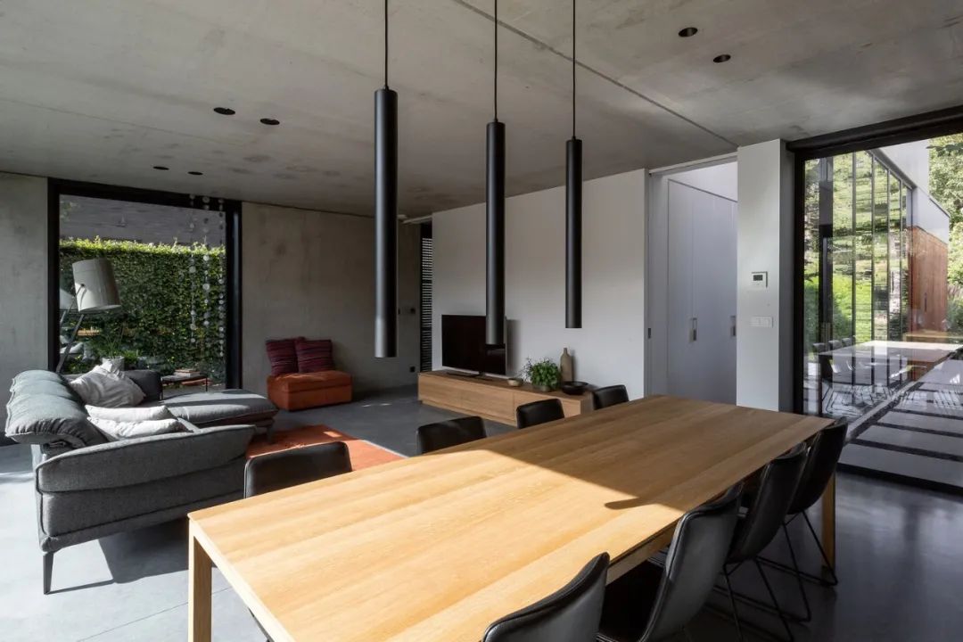 比利时混凝土住宅，温暖现代的可持续发展之家-35