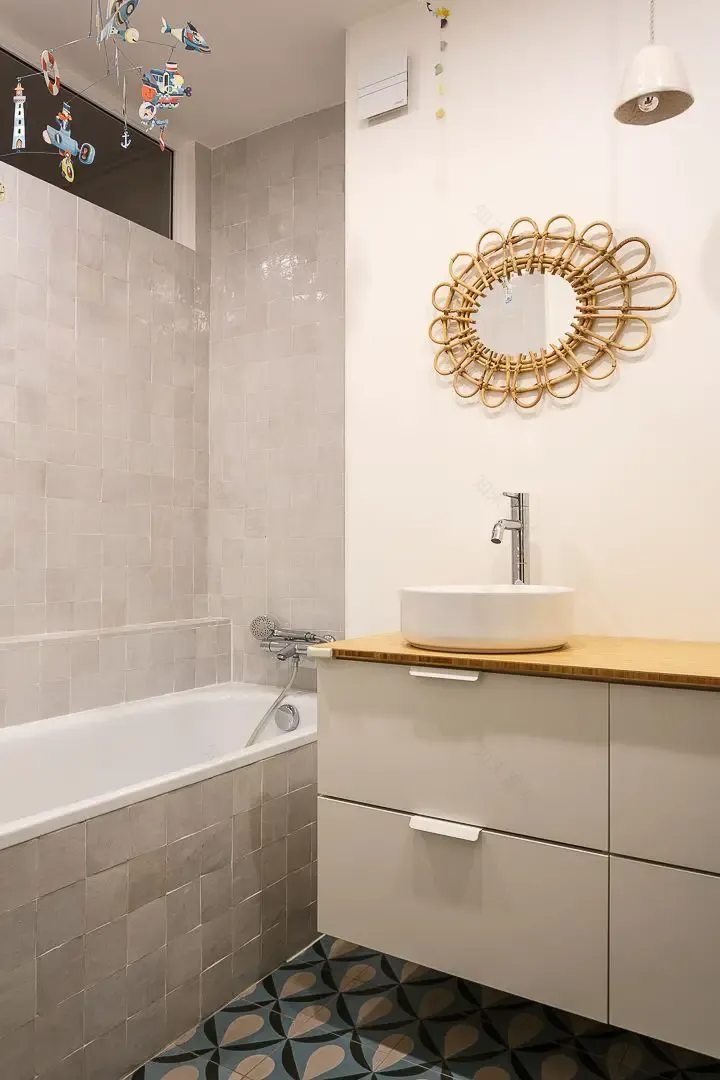 巴黎中心区度假风格公寓翻新设计-15