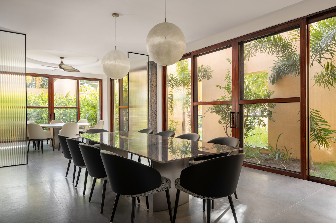 回归 · 三亚亚龙湾别墅室内外设计丨中国三亚丨黄文-14