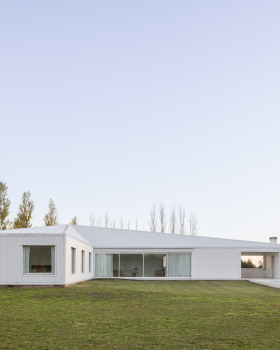 自建房丨阿根廷丨Meneghetti Arquitectos