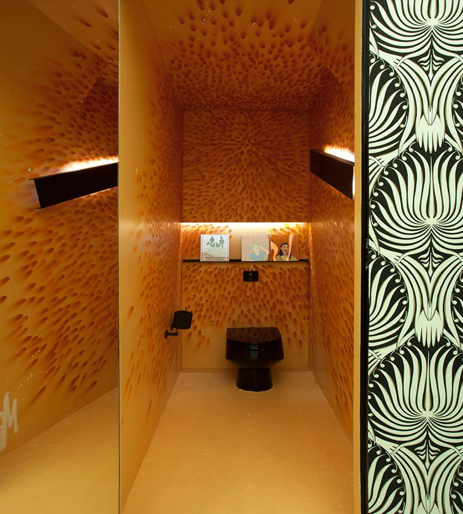 厕所不分性别-7