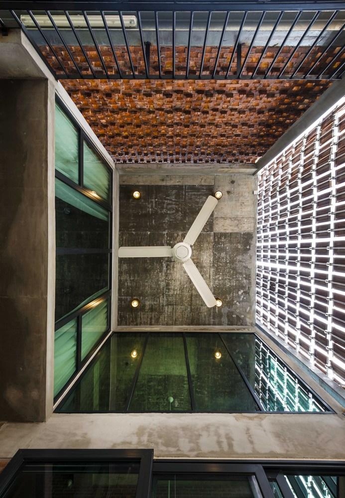 马来西亚粘土屋顶住宅-39