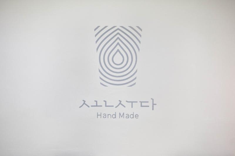 19 坪现代白色咖啡厅设计 毒山洞商区精致空间-9