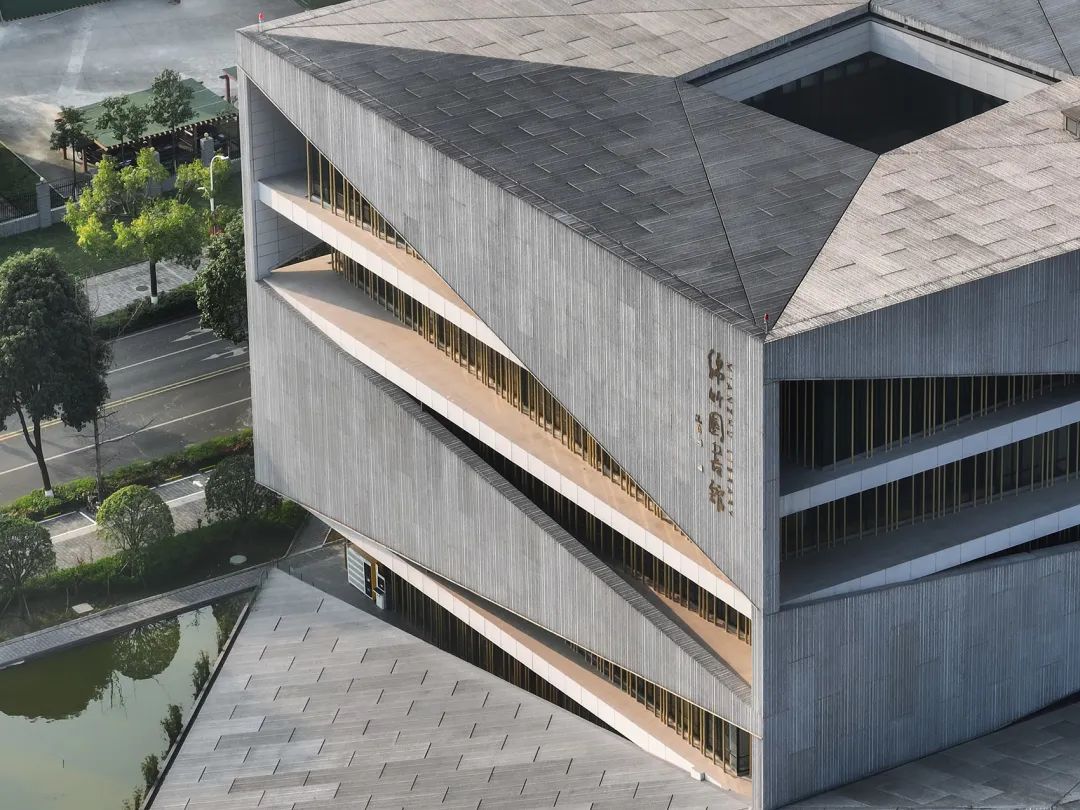 折纸艺术之美 · 四川绵竹图书馆丨中国四川丨中国建筑西南设计研究院-0