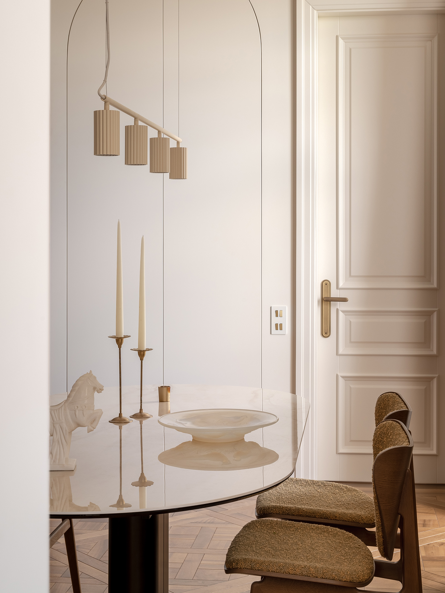 美好时代、装饰艺术、中世纪现代主义与粗野主义公寓丨乌克兰丨Yana Molodykh-6