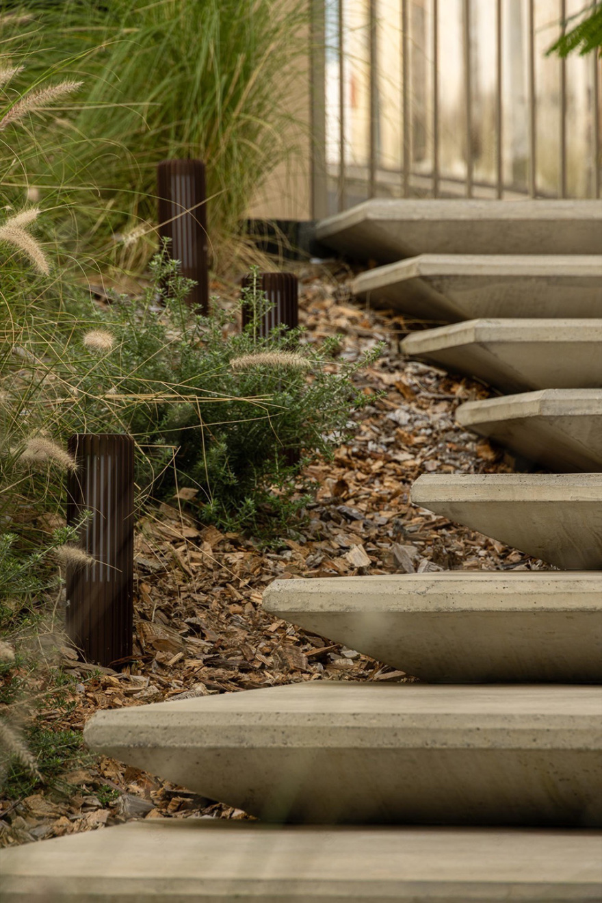 ERNESTO DO CANTO住宅区丨葡萄牙蓬塔德尔加达丨BOX arquitectos-209