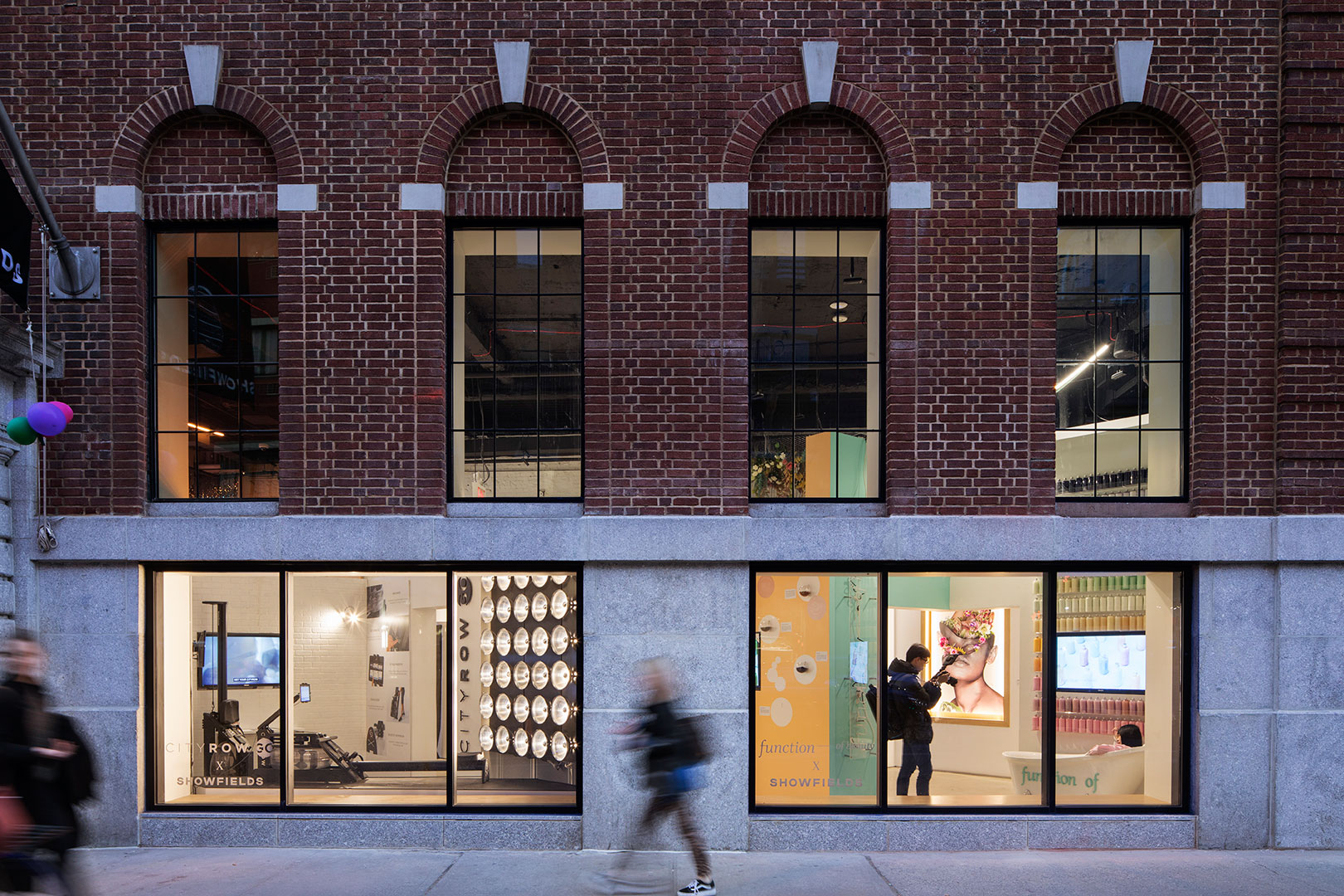 纽约 NoHo 商圈的 Showfields 购物商场-11