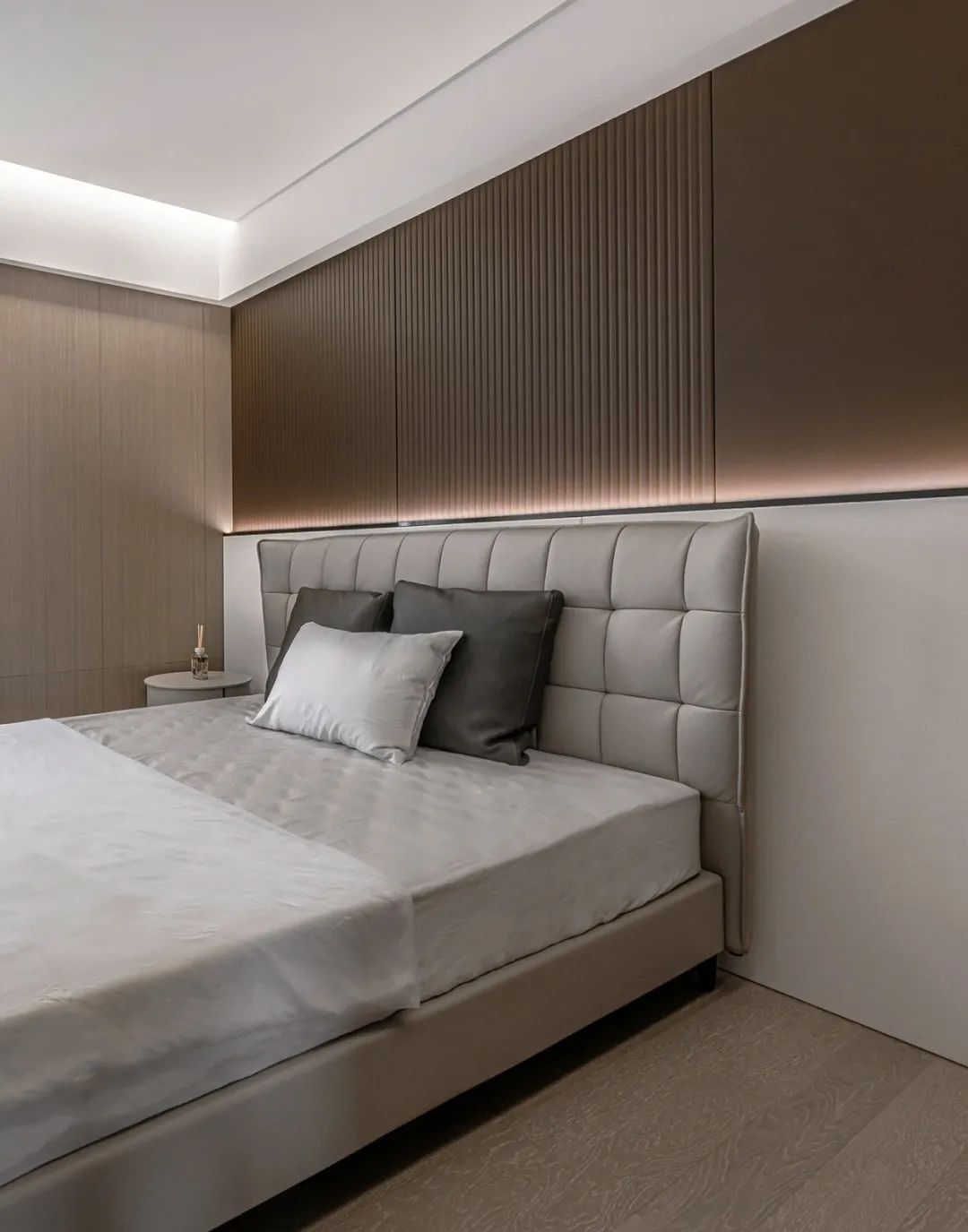 减法加一 · 极简主义顶层复式设计丨中国揭阳丨大泽建筑设计-26