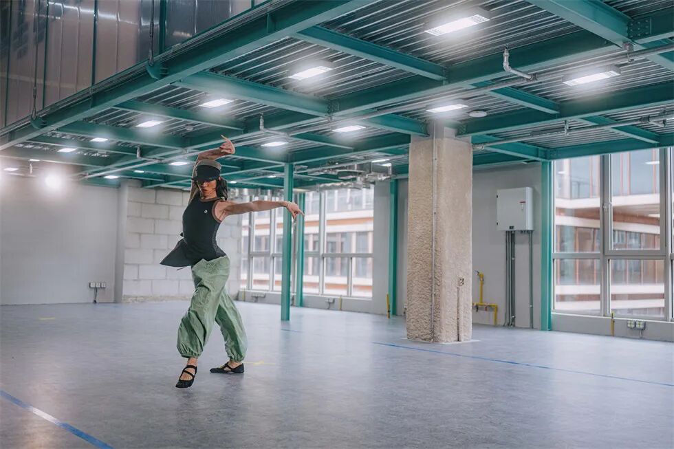 RDI瑞国际照明设计|光启乐活场趣潮燃-安高若Lab0Center发布会-28