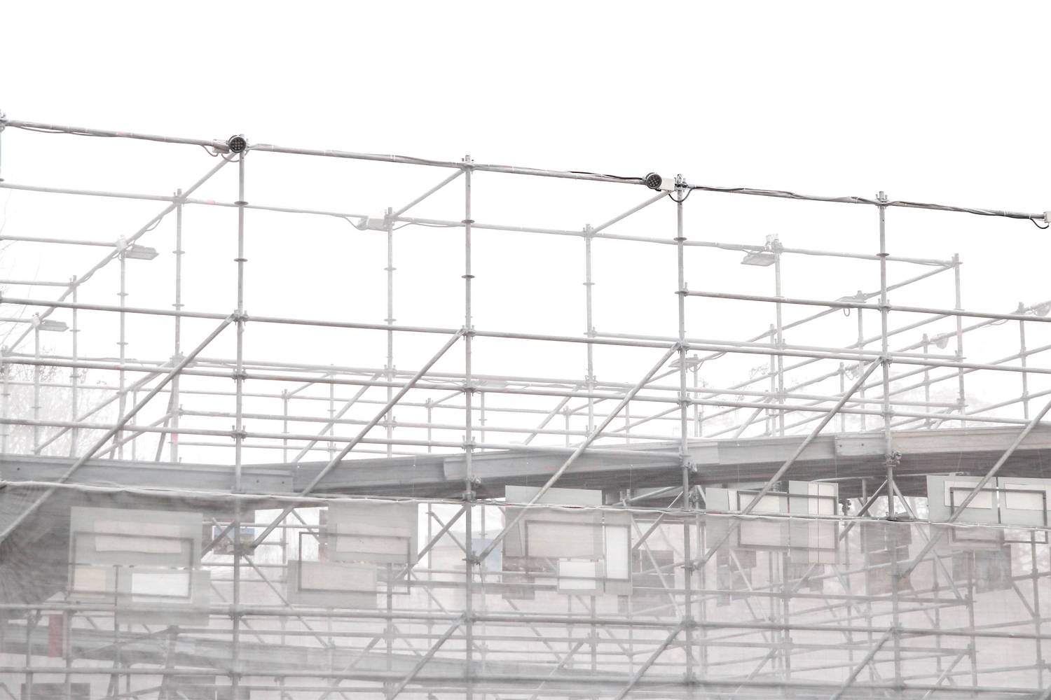 乌克兰尊严革命博物馆临时展览馆·“立方体”丨乌克兰基辅丨Iegor Shtefan,urban curators-33