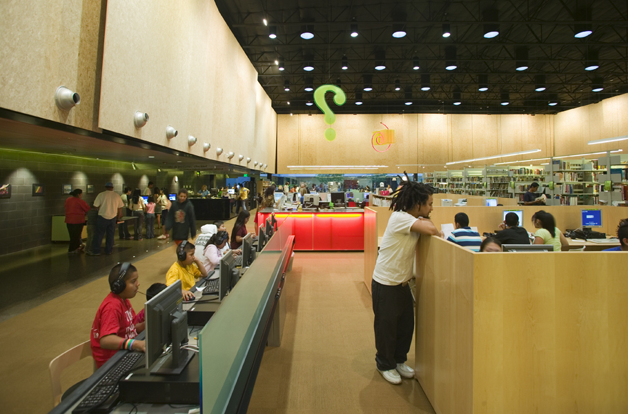 Palo Verde Library / Maryvale Community Center - Wendell Burnette Architects-15