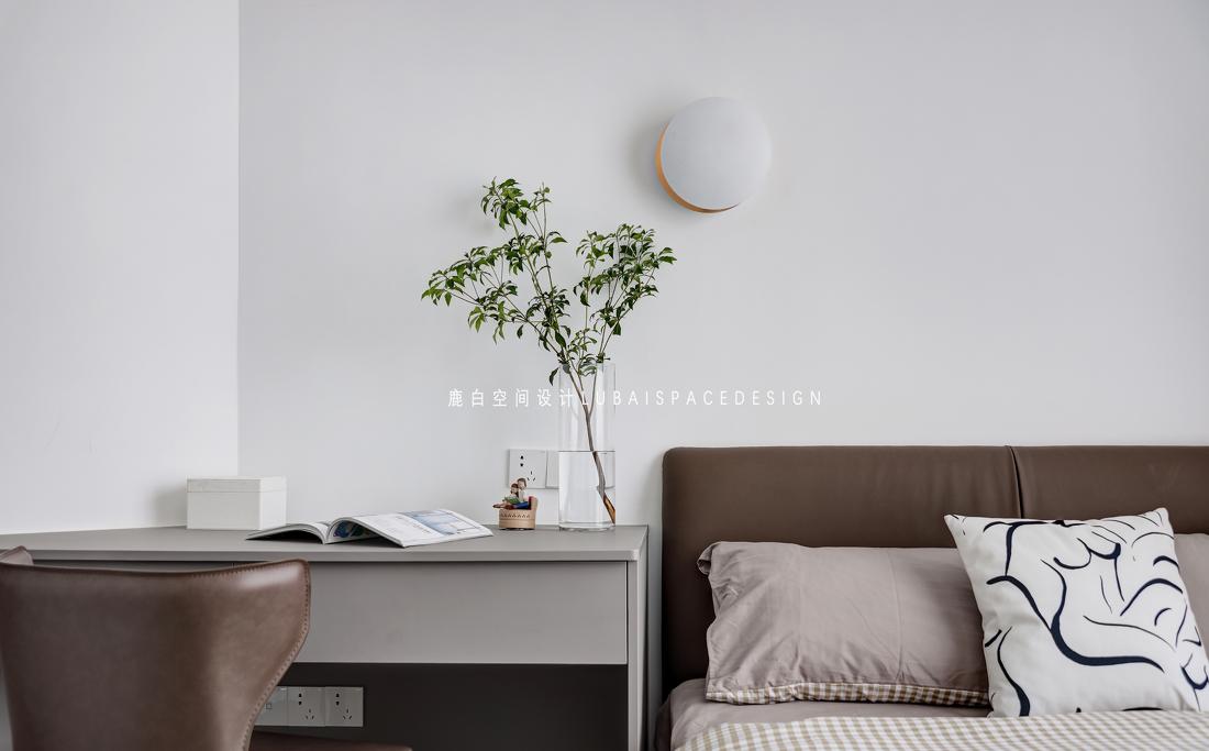 黑白灰极简系住宅-32